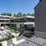 Laurichhof 公寓式酒店 皮尔纳