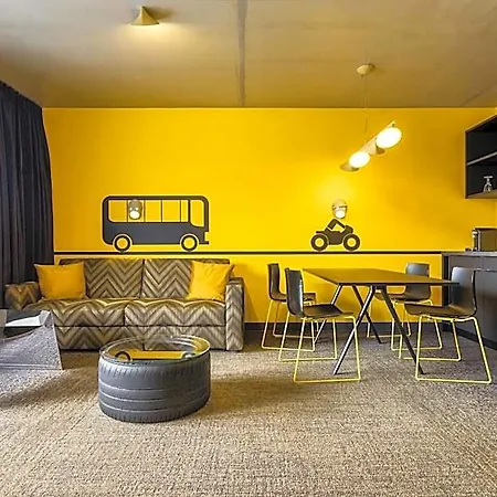 Laurichhof Aparthotel 4*